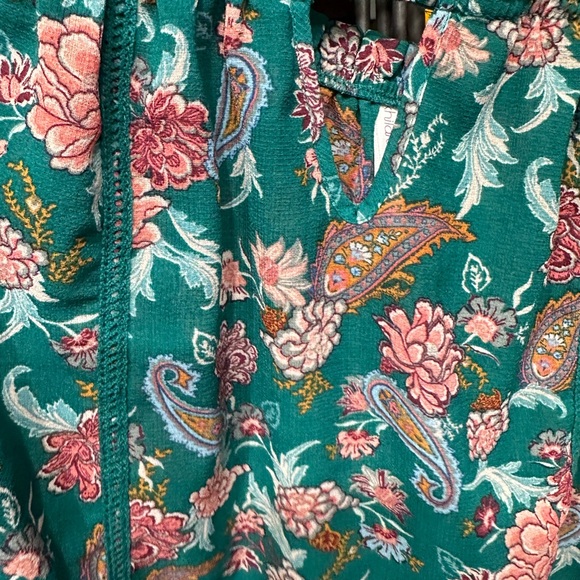 Blouse - Picture 5 of 5